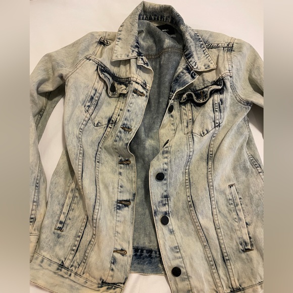 BDG oversized denim jacket, Size M - Picture 4 of 9